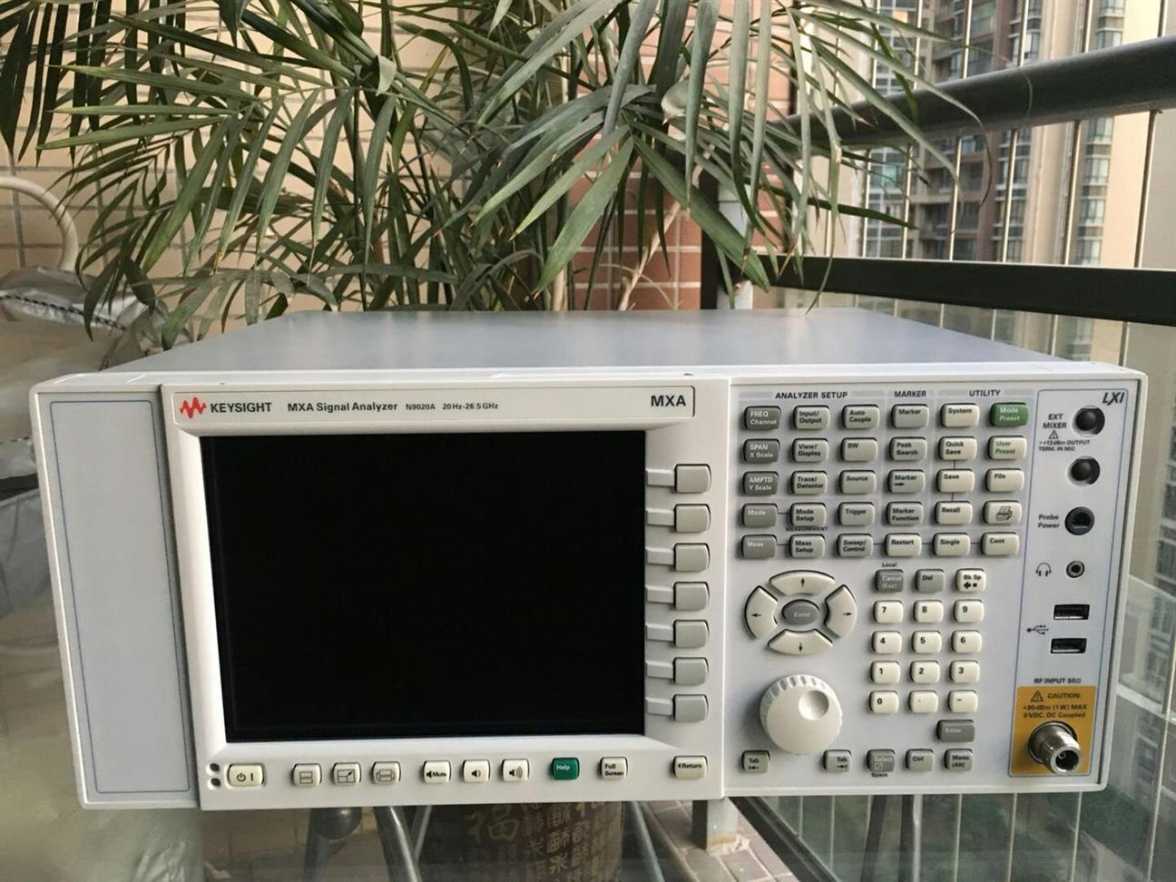 Agilent N9030A频谱分析仪