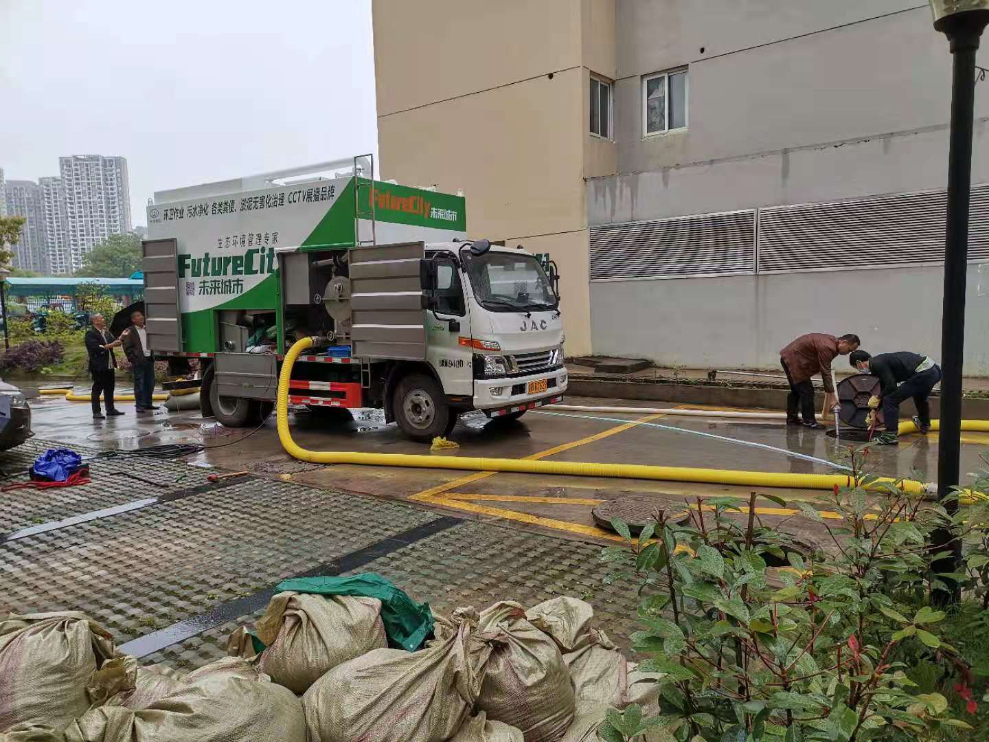 污水处理设备污水处理车