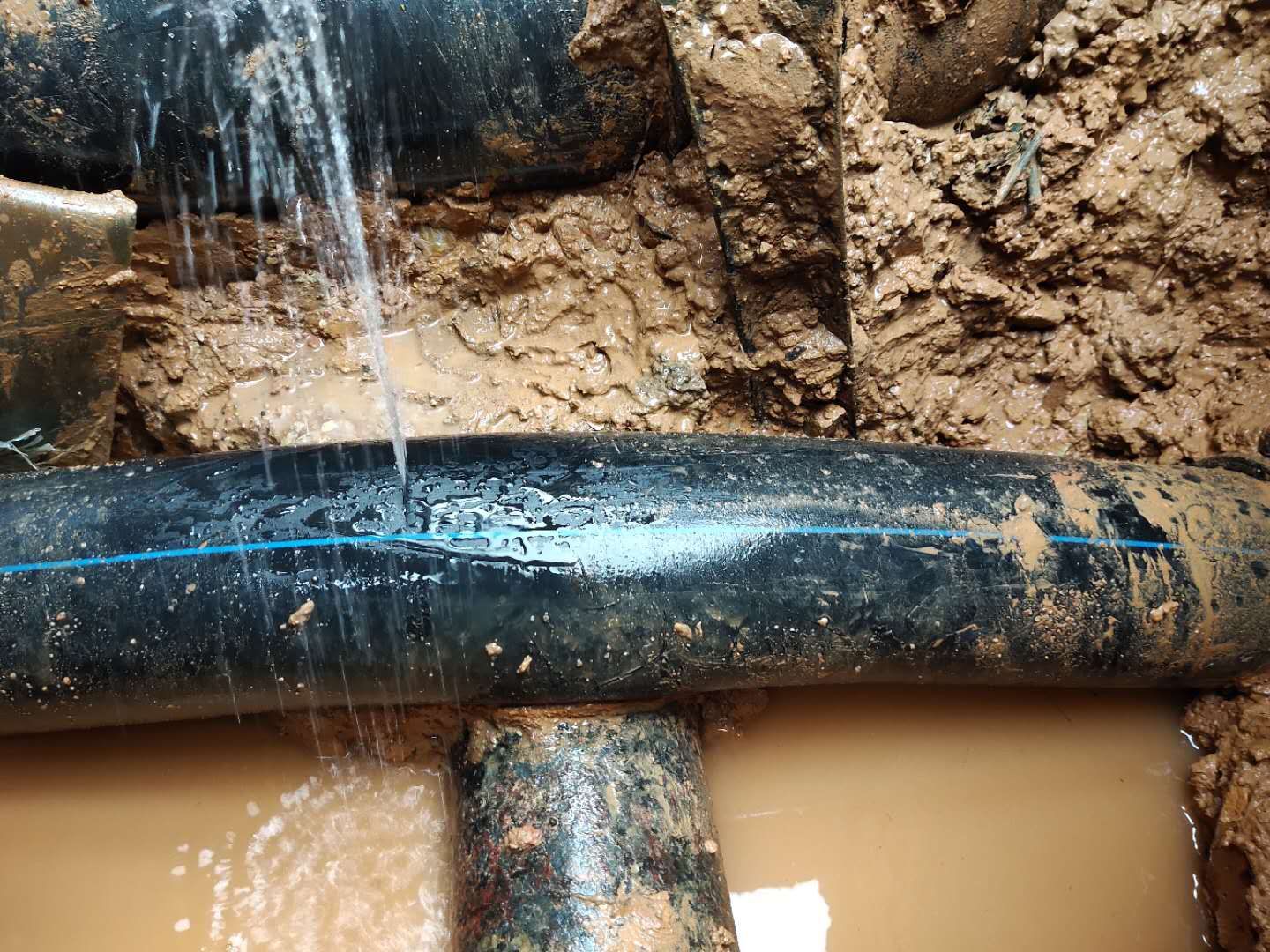 龙岗套房水管漏水测漏修复公司