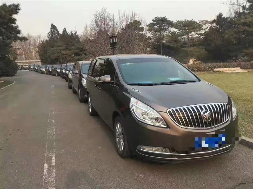 深圳坪山中巴包车租车