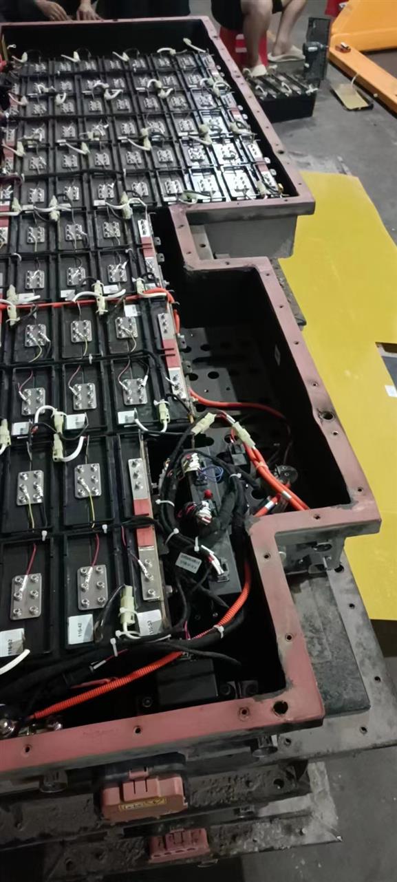 青岛新能源汽车锂电池底盘回收