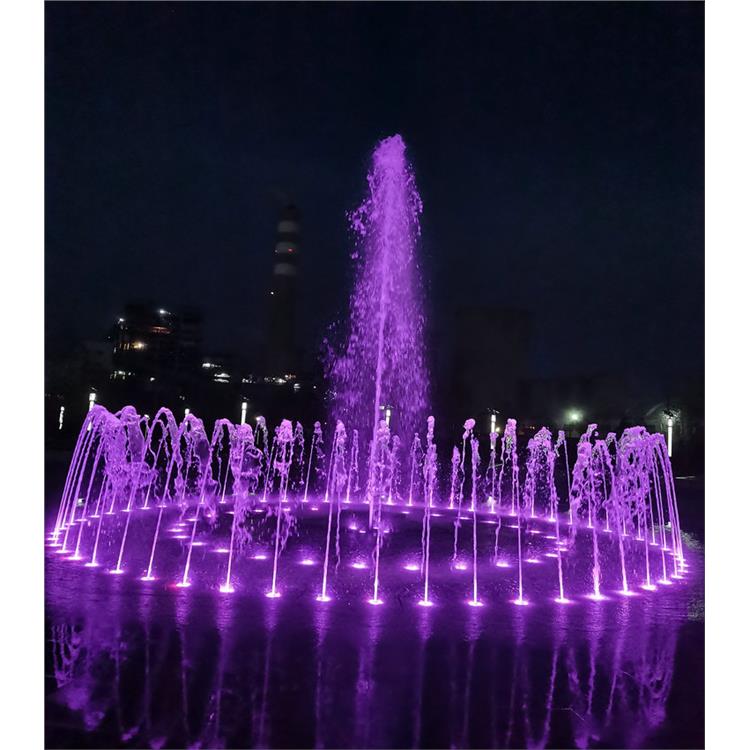 徐州广场喷泉 效果丰富 舒缓愉悦心情