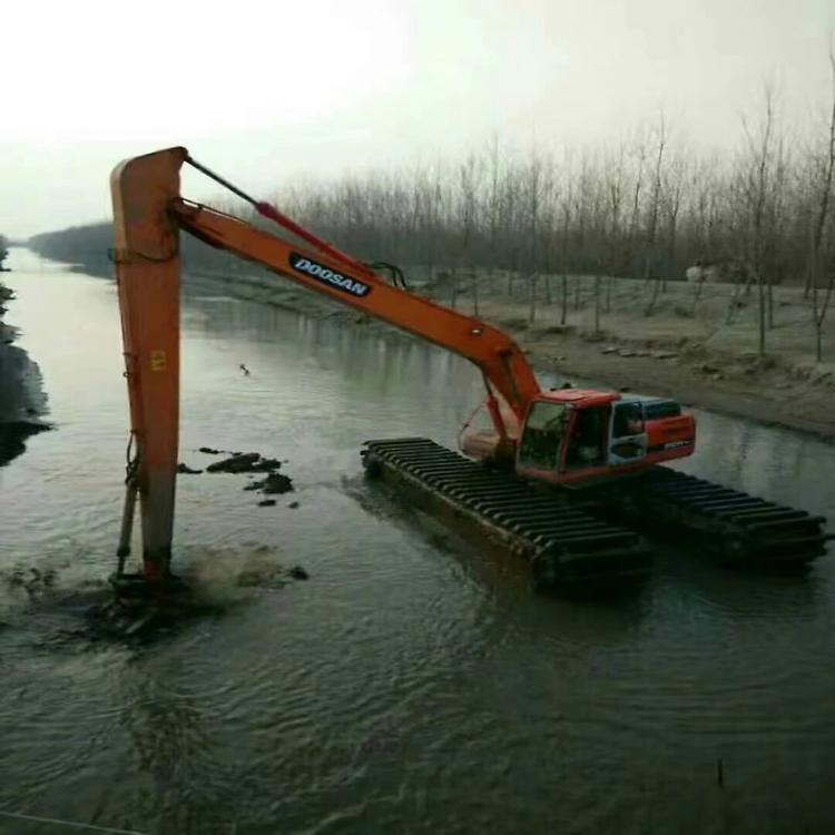 泸州浮水挖掘机出租 清淤挖机服务热线