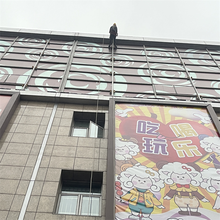 安庆高炮广告牌检测