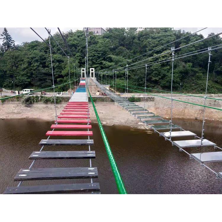 步步惊心设备 三鑫体育游乐设备 钢索吊桥